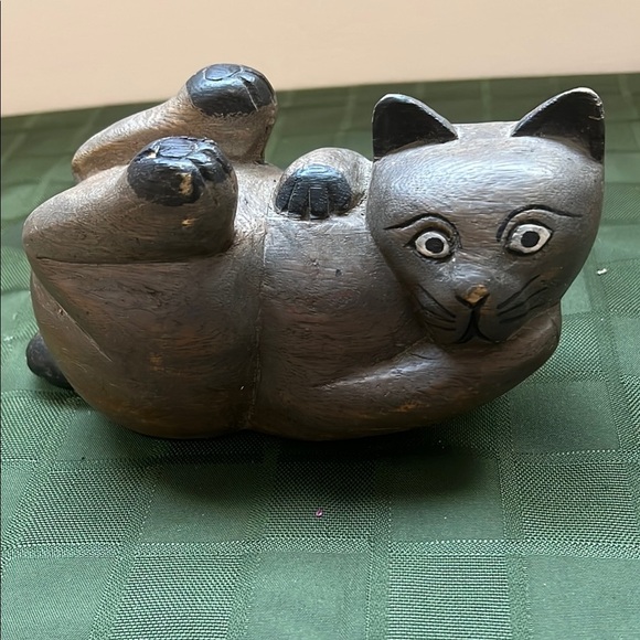 Vintage Handcrafted Wooden Cat Figurine - Picture 2 of 10